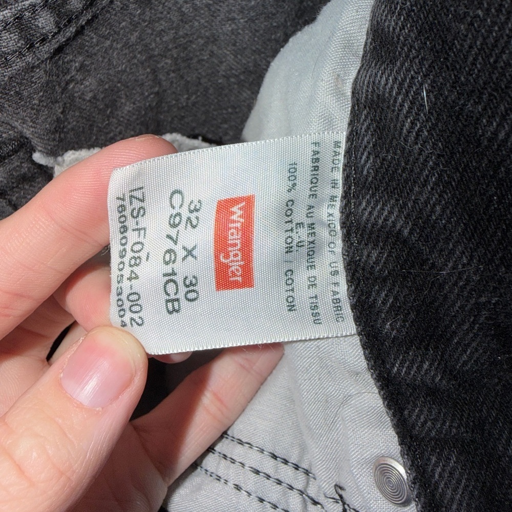 Wrangler Black Denim Highrise Jeans - Picture 7 of 8